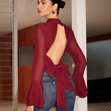 Dik Yaka Sırtı Açık Şifon Fiyonklu Gömlek