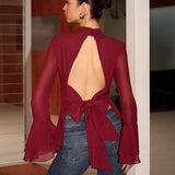 Dik Yaka Sırtı Açık Şifon Fiyonklu Gömlek