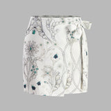 Şık Çiçekli Sarma Etek ile Zahmetsiz Stil