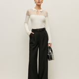 Şık Ribanalı Anahtar Dekolteli Bluz