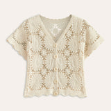 Kroşe Çiçekli Düğmeli Hırka