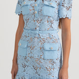 Kısa Kollu İşlemeli Çiçekli Elbise