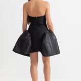 3D Gümüş Çiçek Süslemeli Zarif Mini Elbise