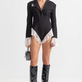 Beyaz Dantel Süslemeli Zarif Blazer Bodysuit