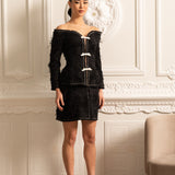 Beyaz Fiyonklu Dokulu Omuz Açık Kordon Set