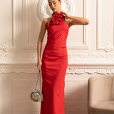 3 Boyutlu Güllü ve Yandan Yırtmaçlı Elbise - Kırmızı