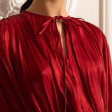 Drapeli Uzun Kollu, Mini Etekli ve Büzgülü Bel Detaylı Elbise – Kırmızı