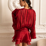 Drapeli Uzun Kollu, Mini Etekli ve Büzgülü Bel Detaylı Elbise – Kırmızı