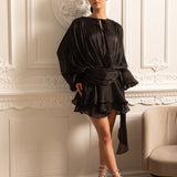 Drapeli Uzun Kollu, Mini Etekli ve Büzgülü Bel Detaylı Elbise – Siyah