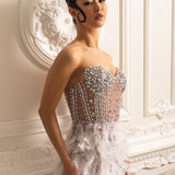 Lüks Tüy Süslemeli Payetli Straplez Elbise