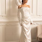 Dantelli Tasarımlı ve Drapeli Etekli Omuzları Açık Saten Elbise - Beyaz