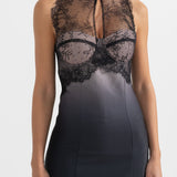 Dantel Vurguları Olan Mini Elbise