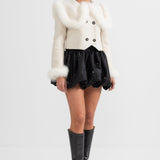 Beyaz Çift Düğmeli Kısa Ceket