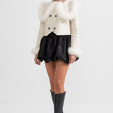 Beyaz Çift Düğmeli Kısa Ceket