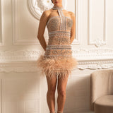 Boncuk ve Kristal Süslemeli Zarif Boyundan Bağlamalı Elbise – Bej