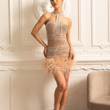 Boncuk ve Kristal Süslemeli Zarif Boyundan Bağlamalı Elbise – Bej