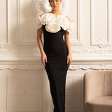 Büyük Beyaz Çiçek Süslemeli Gömme Elbise - Siyah