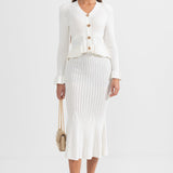 Beyaz Fırfırlı Ceket & Volanlı Etek Triko Takım