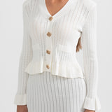 Beyaz Fırfırlı Ceket & Volanlı Etek Triko Takım