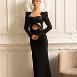 Omuzları Yapılandırılmış ve Önü Kesimli Uzun Kollu Zarif Elbise