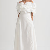 Büyük Kumaş Çiçek Desenli Omuzları Açık Midi Elbise - Beyaz