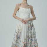 Dantelli Bedene Sahip Çiçek İşlemeli Midi Elbise