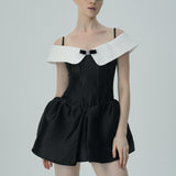 Beyaz Omuzları Açık Yakalı Siyah Saten Mini Elbise