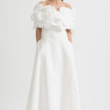 Büyük Kumaş Çiçek Desenli Omuzları Açık Midi Elbise - Beyaz