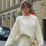 Örme Yuvarlak Yaka Kazak