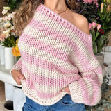 Omuzları Açık Çizgili Kazak