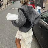 Omuz Açık Triko Kazak