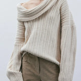 Omuz Açık Triko Kazak