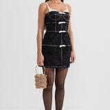 Tüy Benzeri Desenli Kumaşlı Mini Elbise