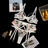 Çiçek Nakış Balensiz Sütyen Jartiyer Takımı