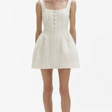 Askılı Düğme Detaylı Beyaz Mini Tasarım Elbise