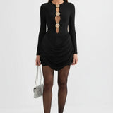 Heykelsi Düğme Detaylı Drapeli Dekolteli Mini Elbise – Siyah
