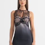 Dantel Vurguları Olan Mini Elbise