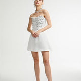 Radiance Elegance Beyaz Taş İşlemeli Straplez Mini Elbise