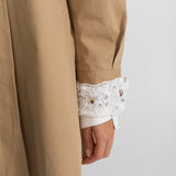 Nakış Detaylı Yakalı A Form Mini Trençkot Elbise – Camel