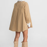 Nakış Detaylı Yakalı A Form Mini Trençkot Elbise – Camel