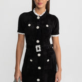 Kristal Düğmeli ve Dantel Detaylı Şık Midi Elbise – Siyah