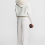 Beyaz Tilki Kürklü Fermuarlı Yün Ceket