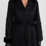 Süslemeli Tilki Kürkü Yakalı Yün Kaban – Siyah