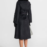 Süslemeli Tilki Kürkü Yakalı Yün Kaban – Siyah