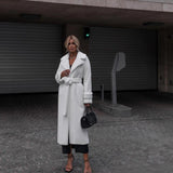 Zarif Kuşaklı Uzun Kaban