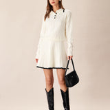 Beyaz Kontrast Düğmeli Kazak